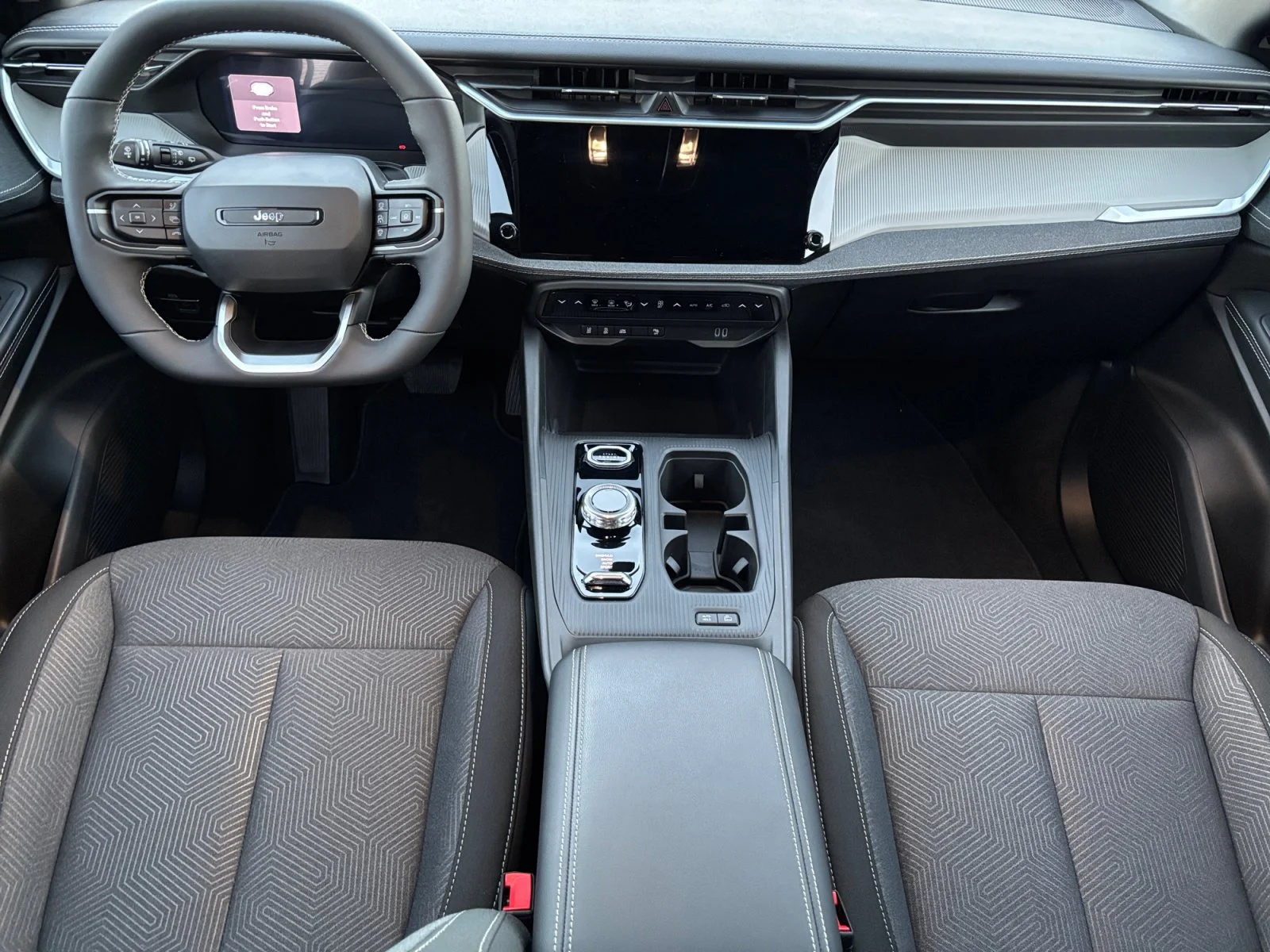 New 2026 STING GREY Jeep Laredo image 12