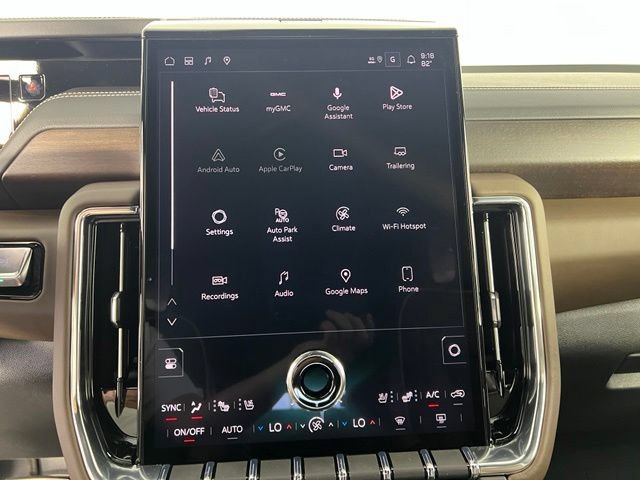 New 2026 Glacier White Tricoat GMC Denali Ultimate image 22