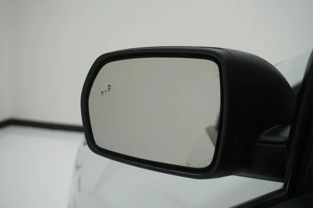 Used 2023 WHITE Ford SE image 13