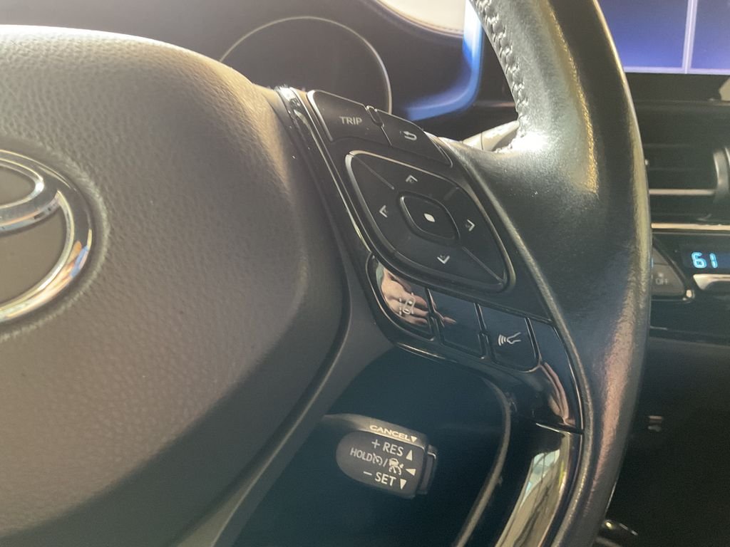 Used 2021 Black Toyota XLE image 19