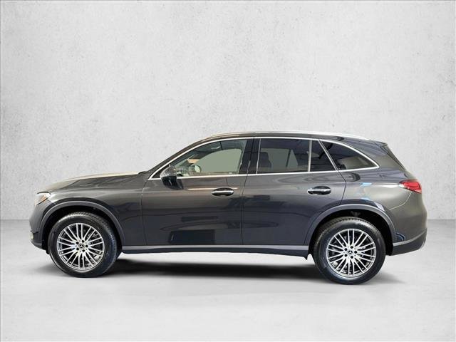 New 2027 Graphite Grey Metallic Mercedes-Benz GLC 300 image 38