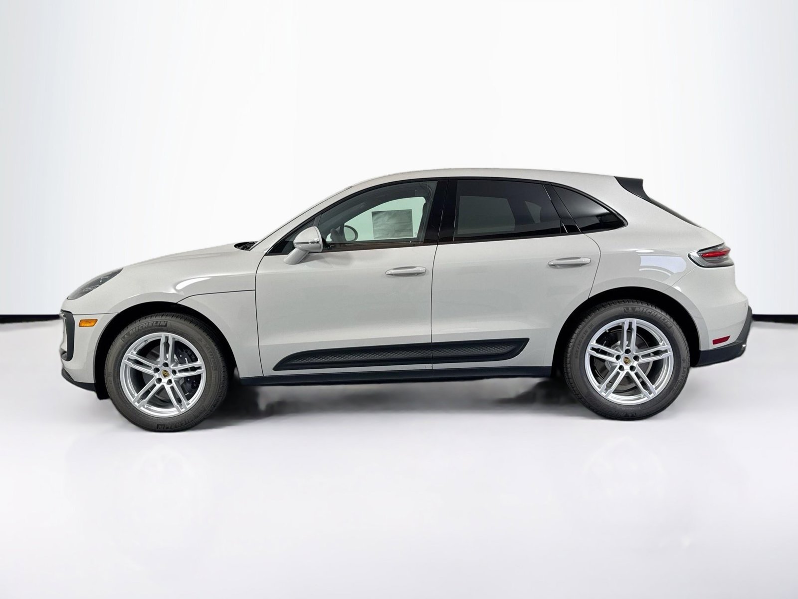 Used 2025 Chalk Porsche  image 2