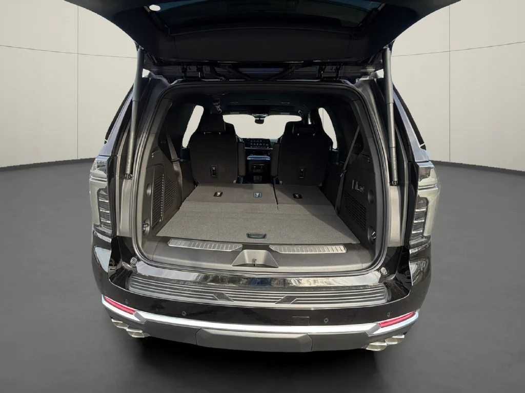 New 2026 Black Chevrolet High Country image 10