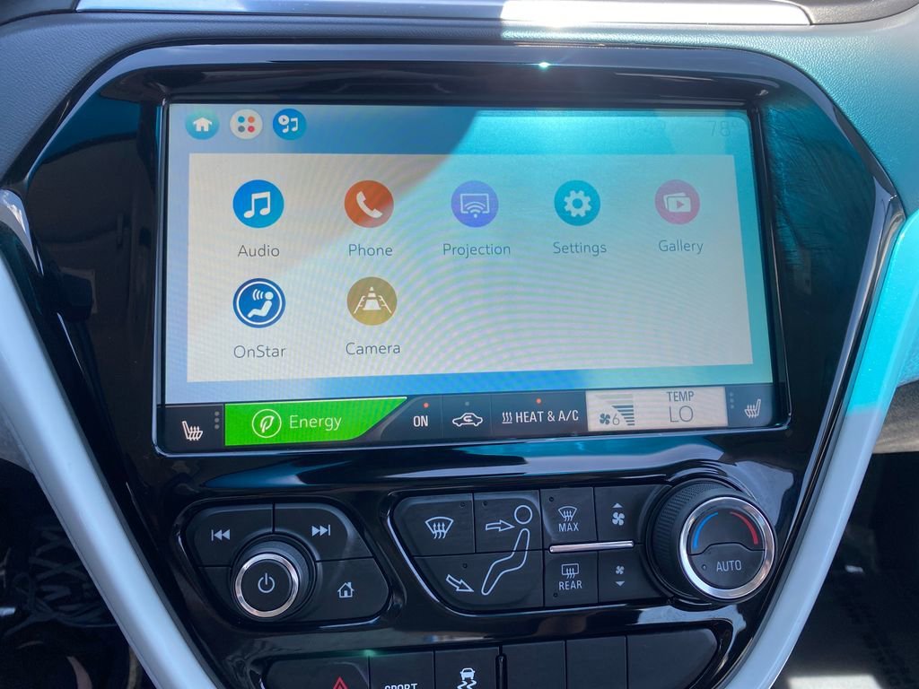 Used 2018 (Includes (TUS) Black grille.) Chevrolet Premier image 18