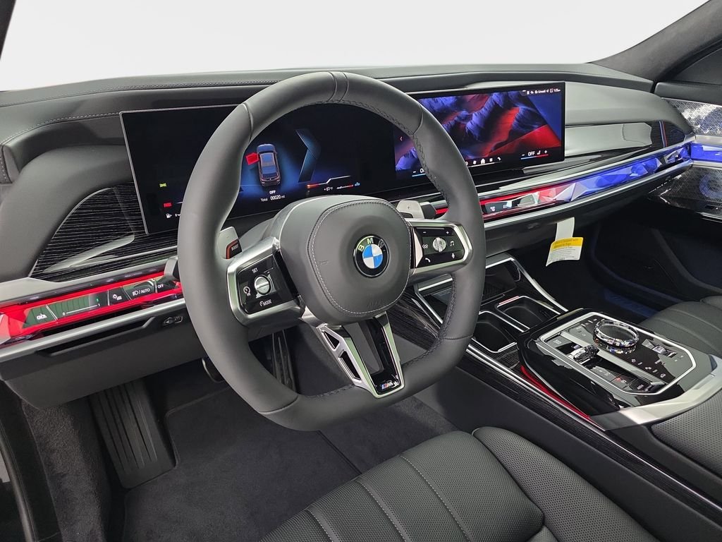 2026 BMW 7 Series 760i - Photo 16