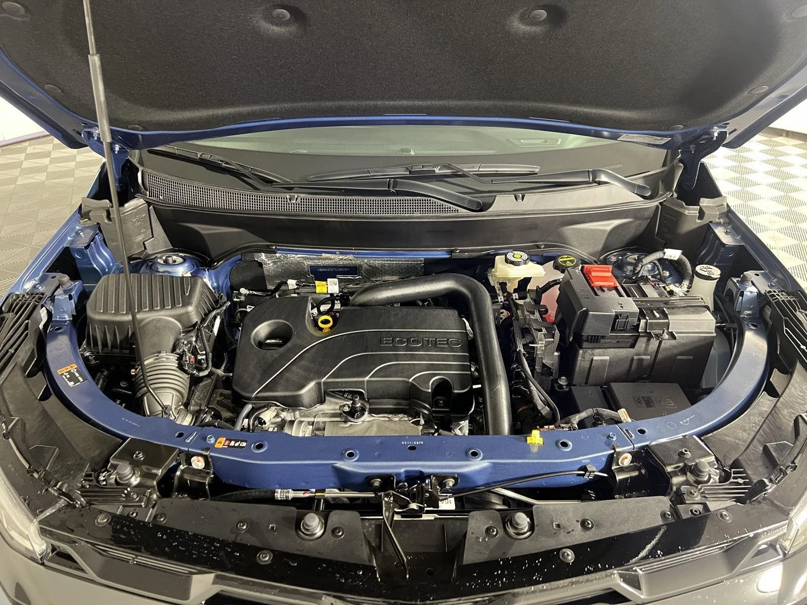 Used 2026 Lakeshore Blue Metallic Chevrolet AWD RS image 38