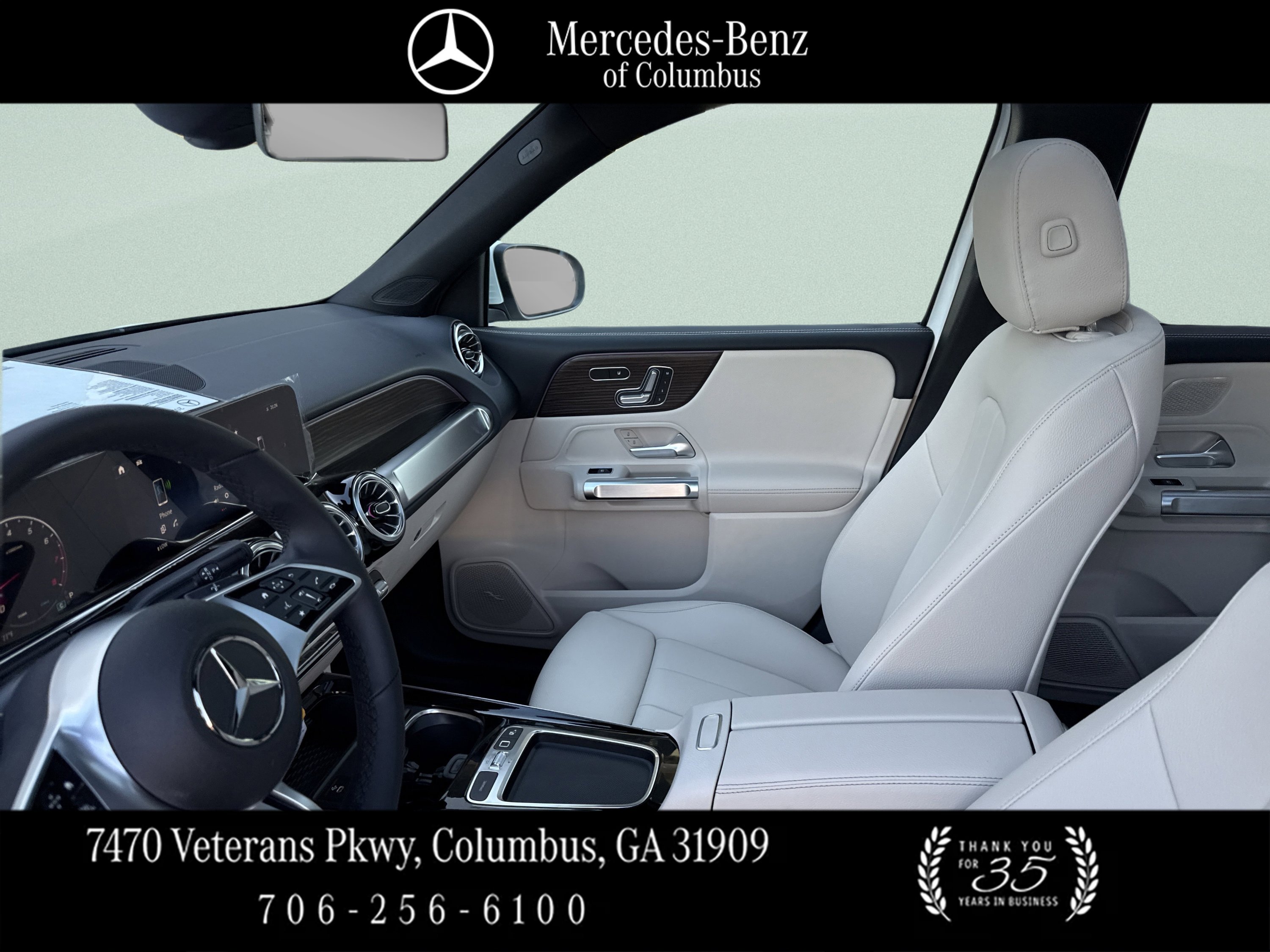 Used 2026 Polar White Mercedes-Benz GLB 250 image 19