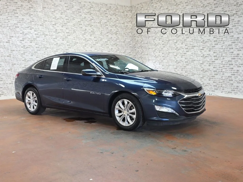 Used 2020 Blue Chevrolet LT image 1