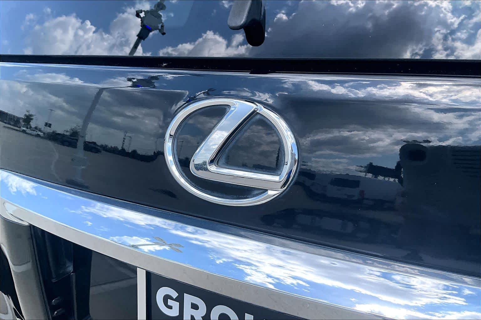 Used 2016 Black Onyx Lexus  image 29