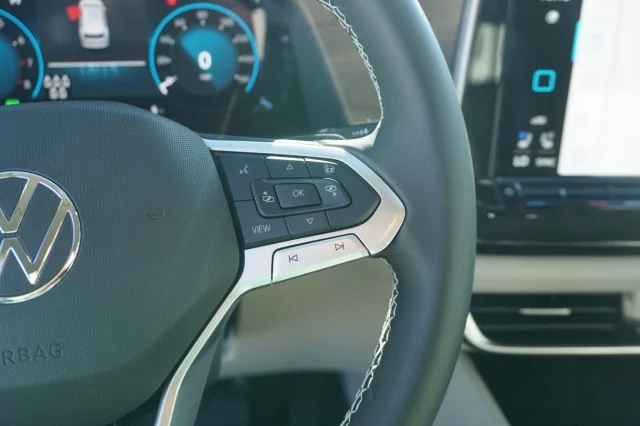 2026 Volkswagen Atlas SE w/Tech - Photo 27
