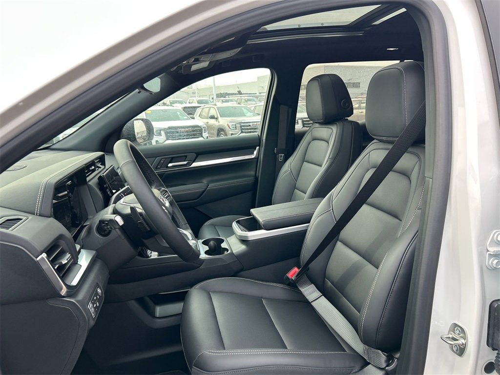 2026 GMC TERRAIN - Image 15