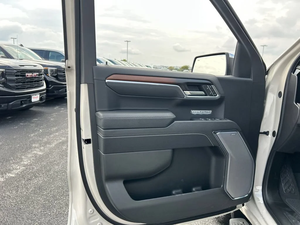 2026 GMC Sierra 1500 Denali - Photo 19