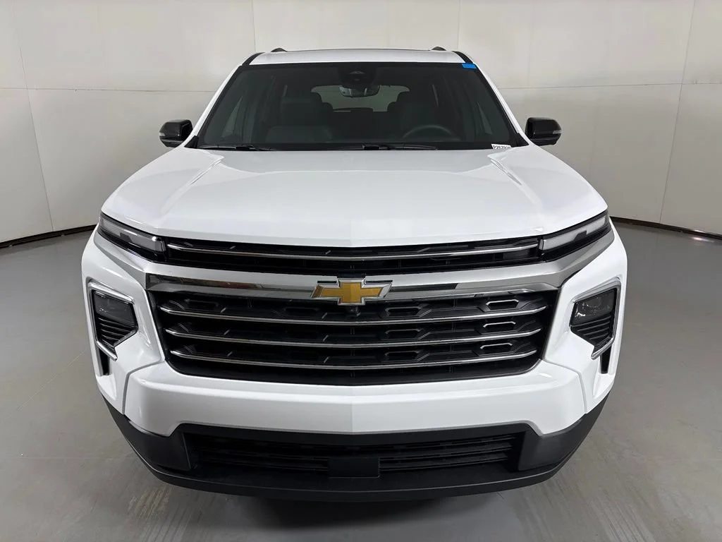 New 2026 Summit White Chevrolet LT image 4