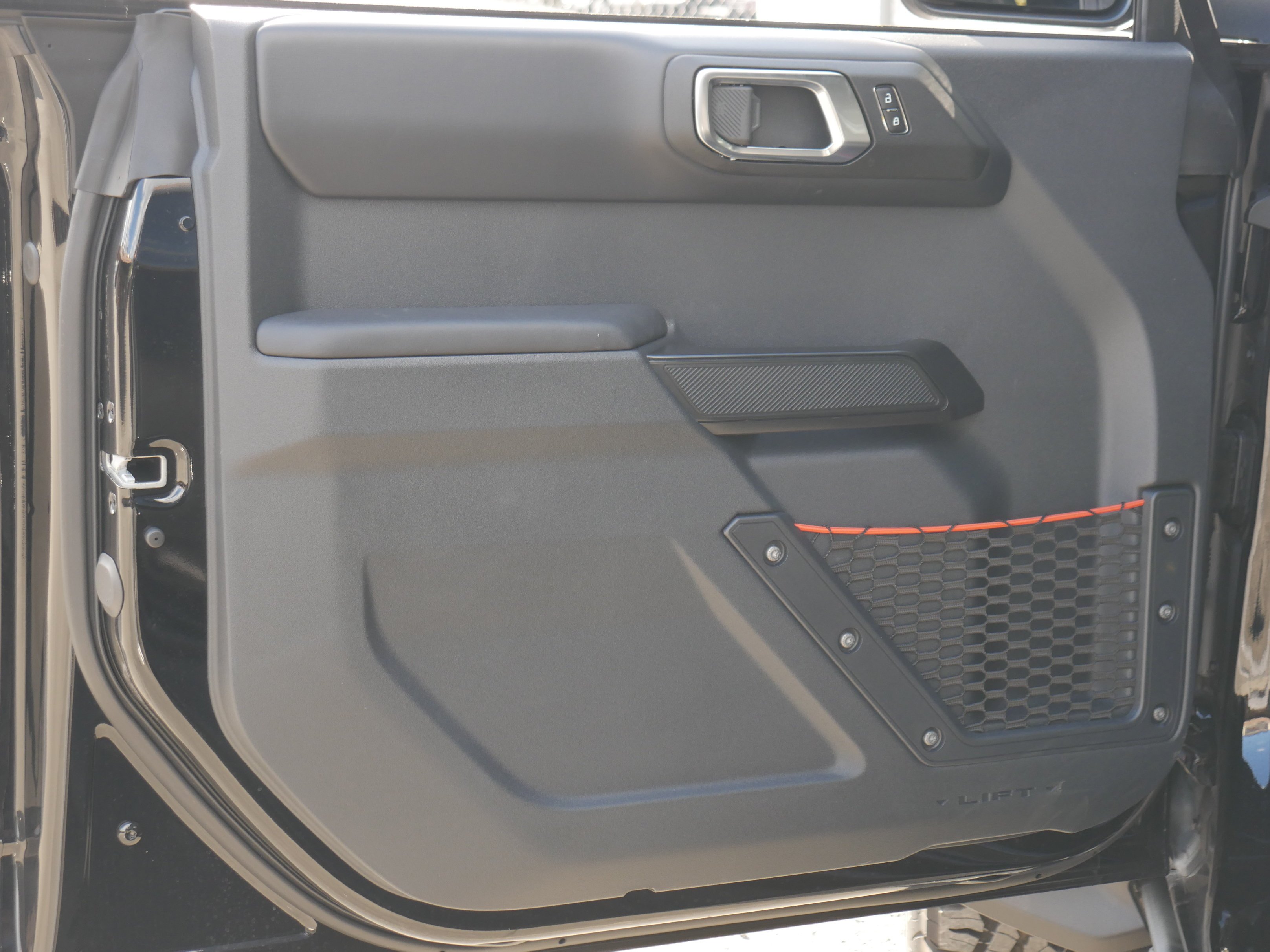 2025 Ford Bronco 4-Door Raptor - Photo 37
