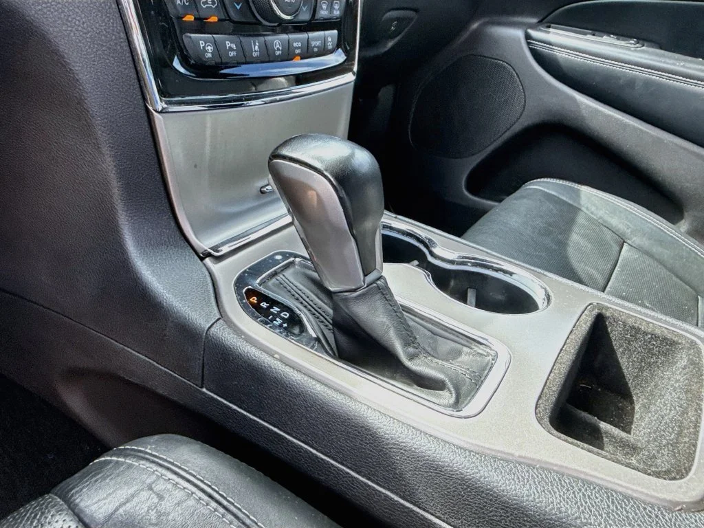 Used 2021 Gray Jeep Limited image 19