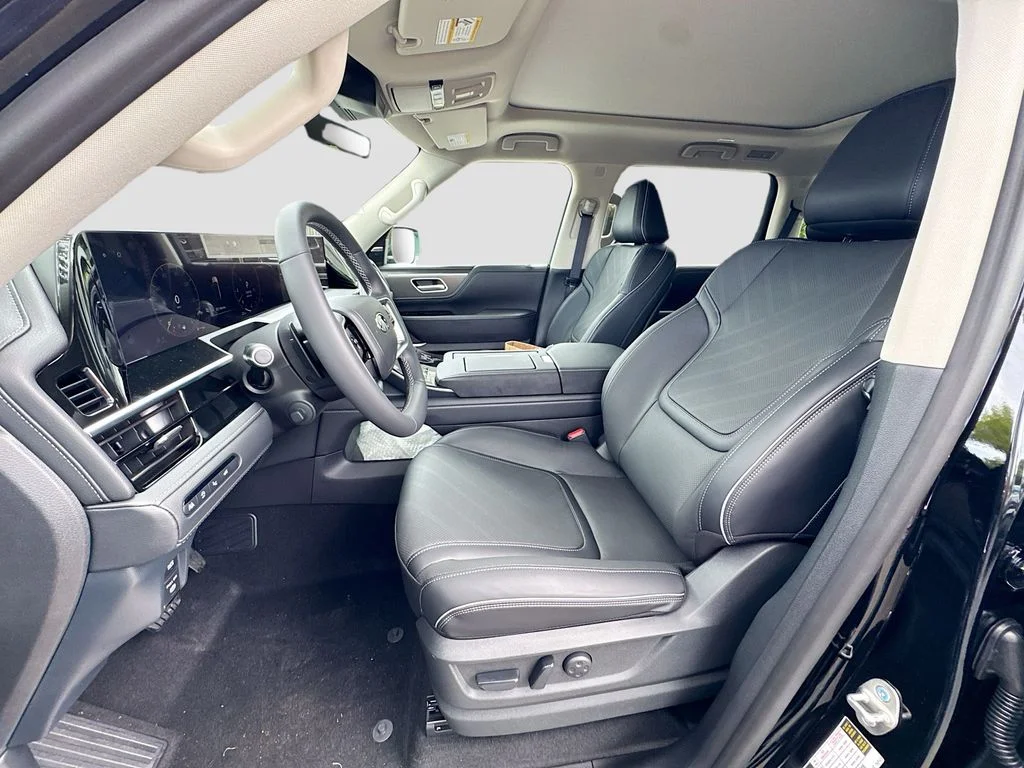 New 2026 BLACK OBSIDIAN INFINITI Luxe 2WD image 22