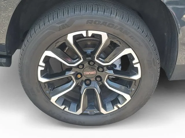 Used 2022 Hunter Metallic GMC Denali image 34