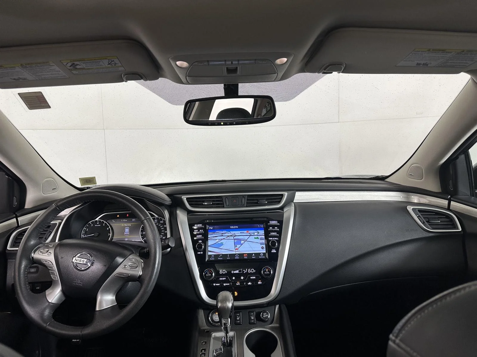Used 2016 Brilliant Silver Metallic Nissan SL image 19