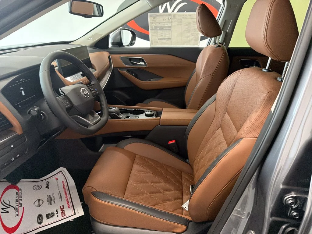 New 2026  Nissan Platinum image 9