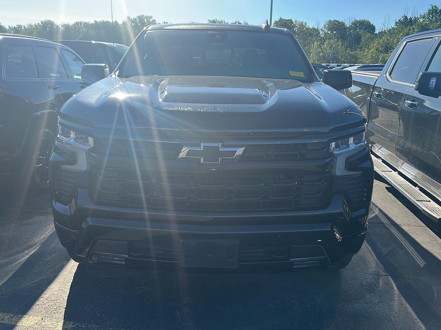 Used 2024 Black Chevrolet RST image 6