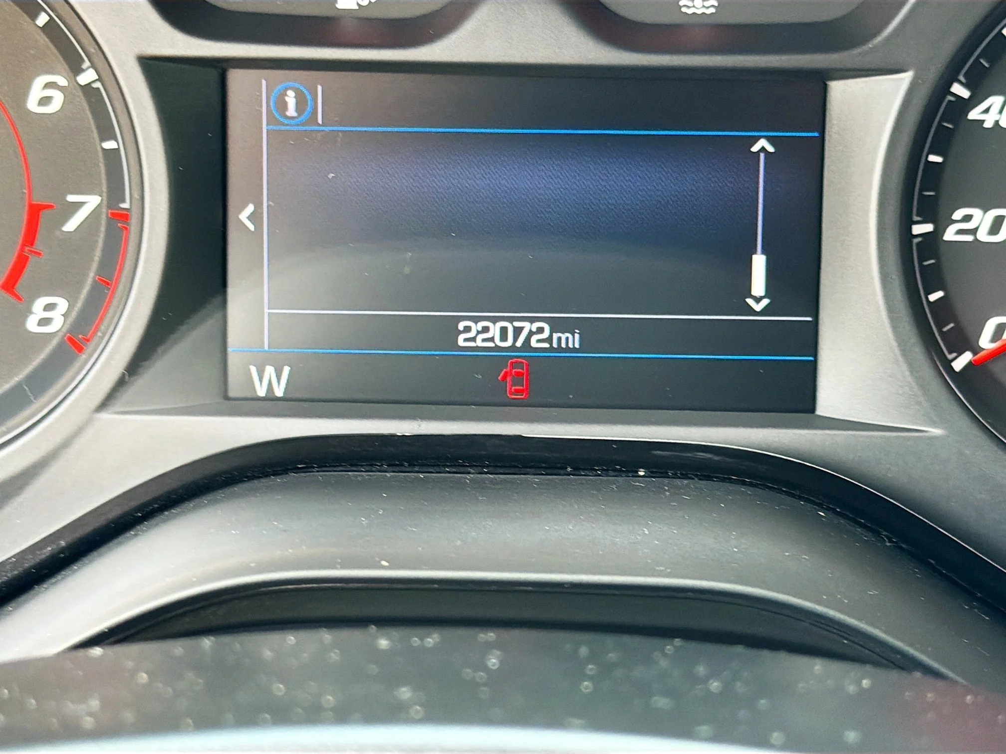 Used 2023 Shadow Gray Metallic Chevrolet 2LT image 37