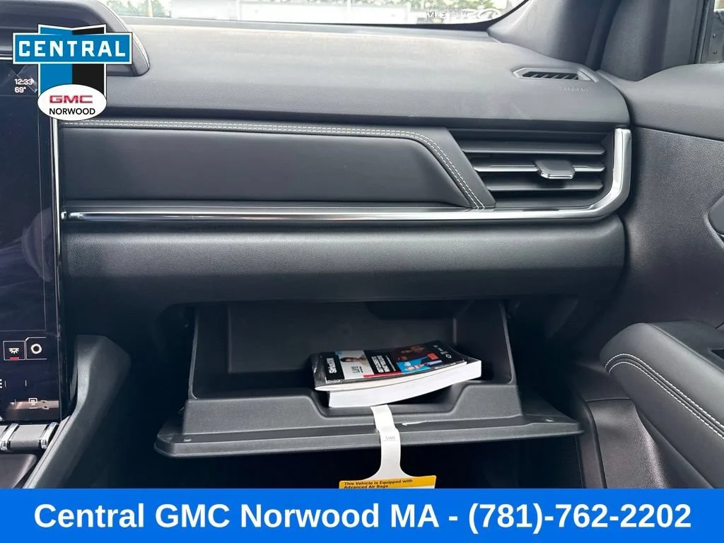 New 2027 Summit White GMC Elevation image 21