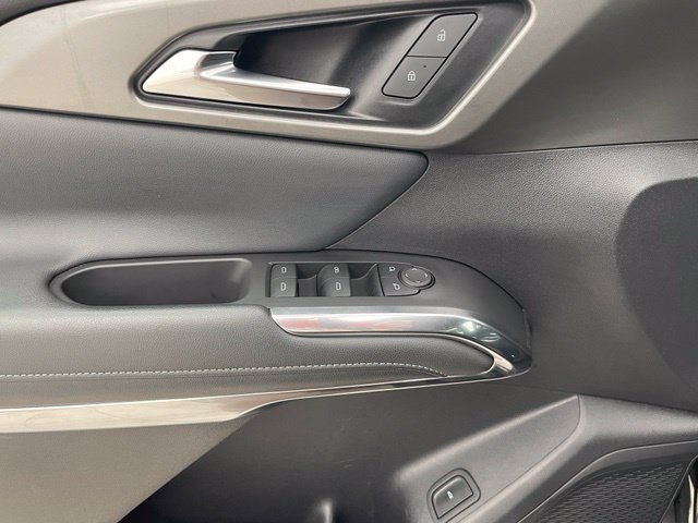 2024 Chevrolet Traverse 2LT - Photo 12