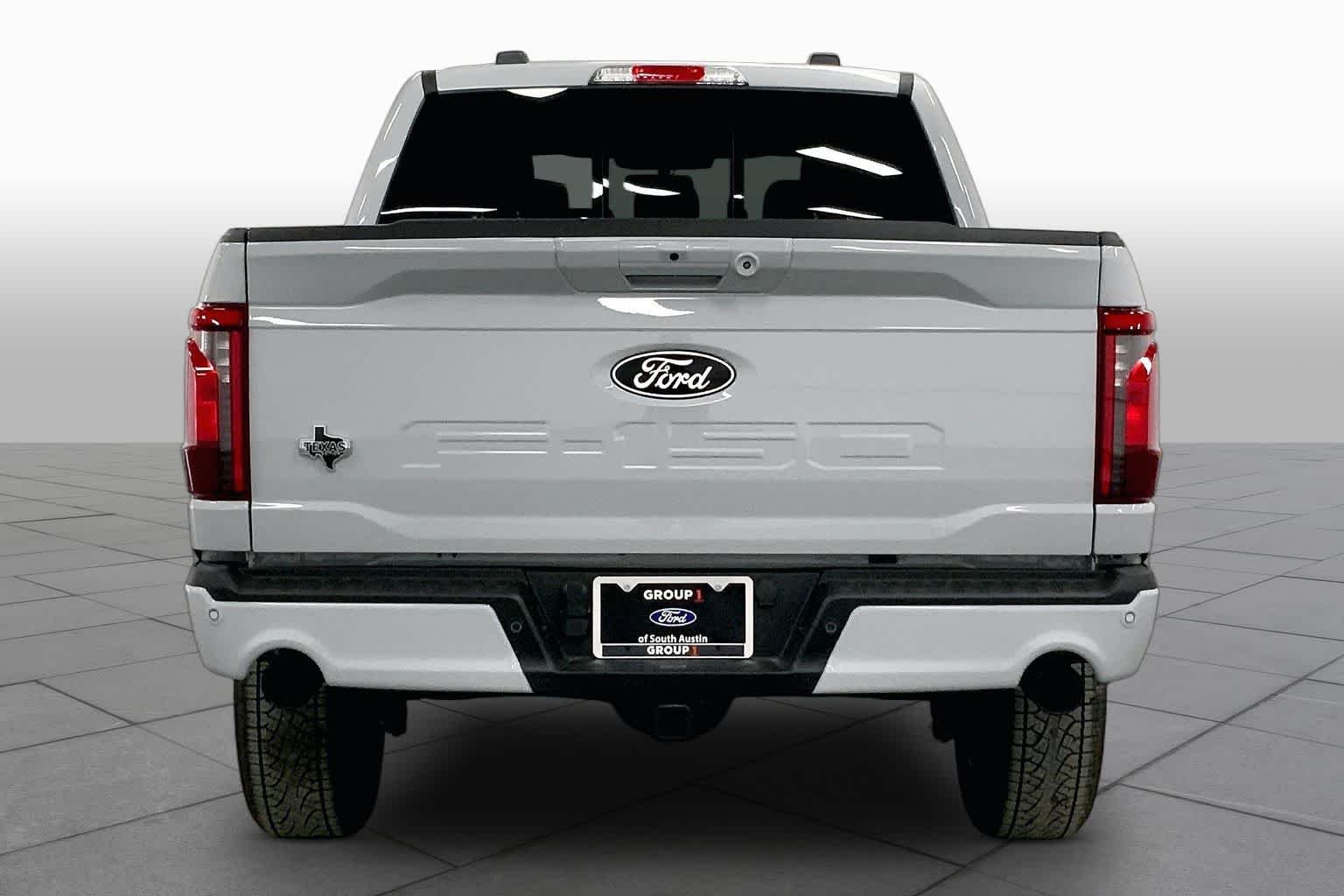 New 2026 Avalanche Ford XLT image 4
