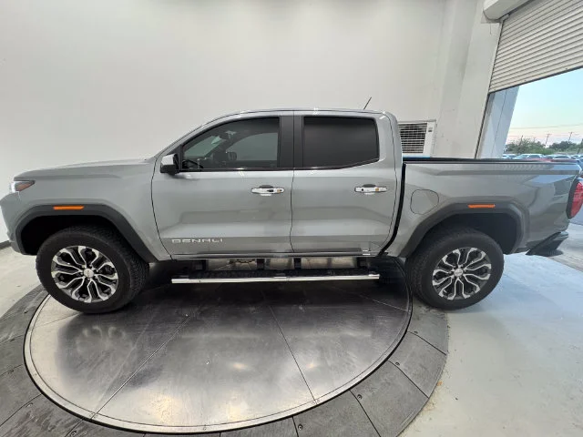 Used 2023 Sterling Metallic GMC Denali image 18