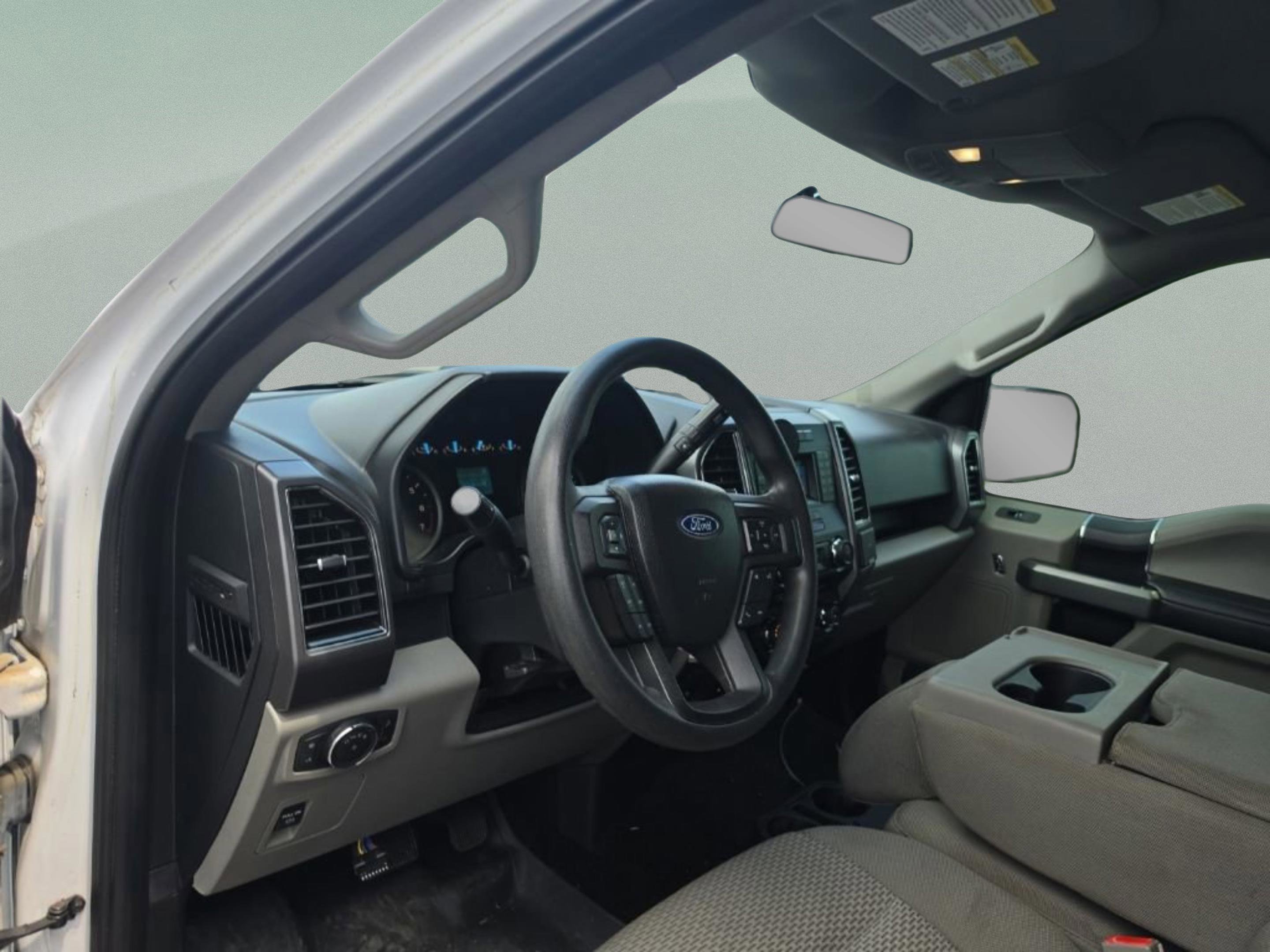 Used 2018 White Ford XLT image 13