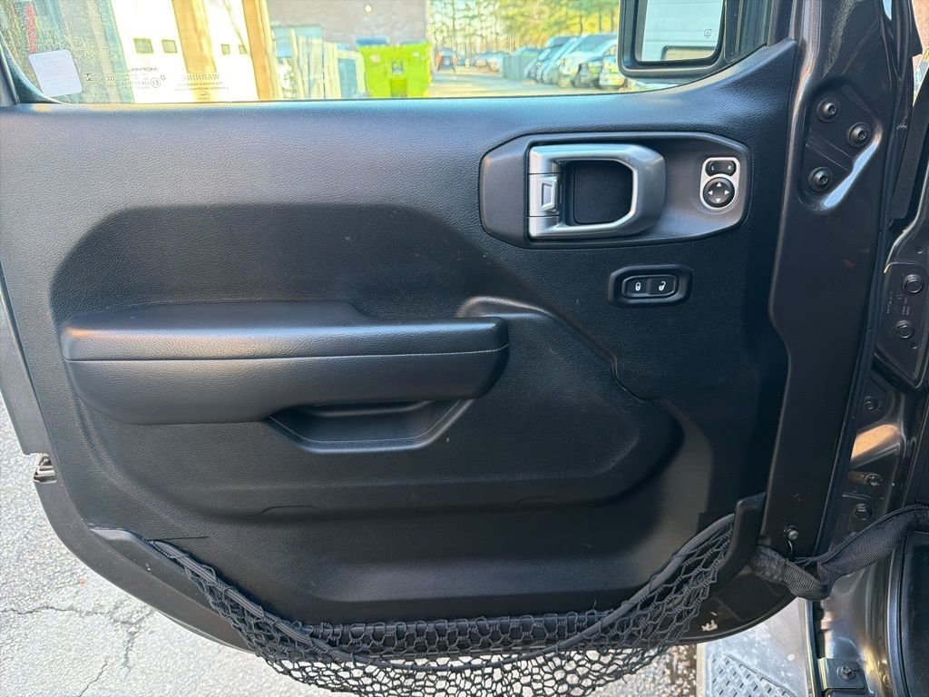 Used 2020 Gray Jeep Sport image 11