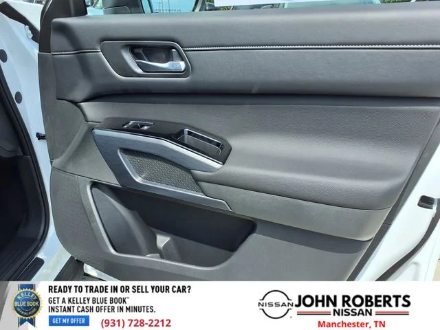 New 2026 Everest White Pearl TriCoat Nissan SL image 20