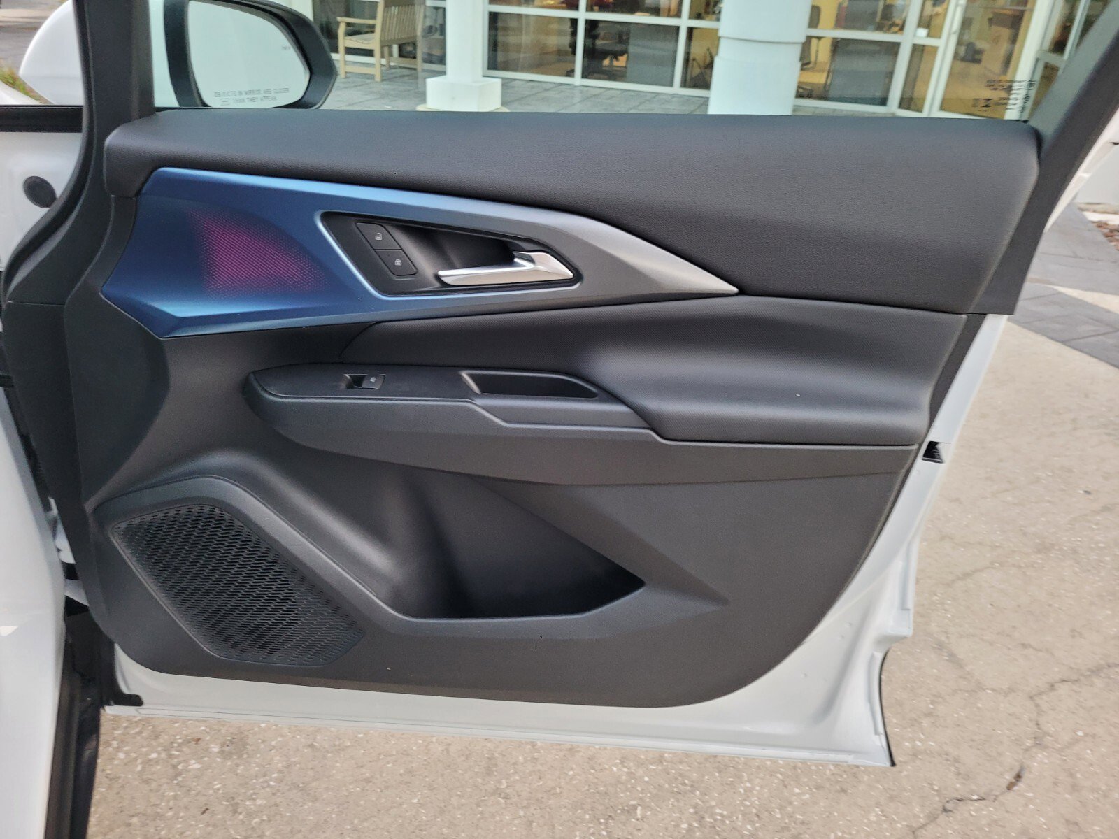 2026 Chevrolet Equinox EV 2LT - Photo 12