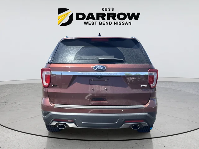 Used 2018 Red Ford XLT image 4
