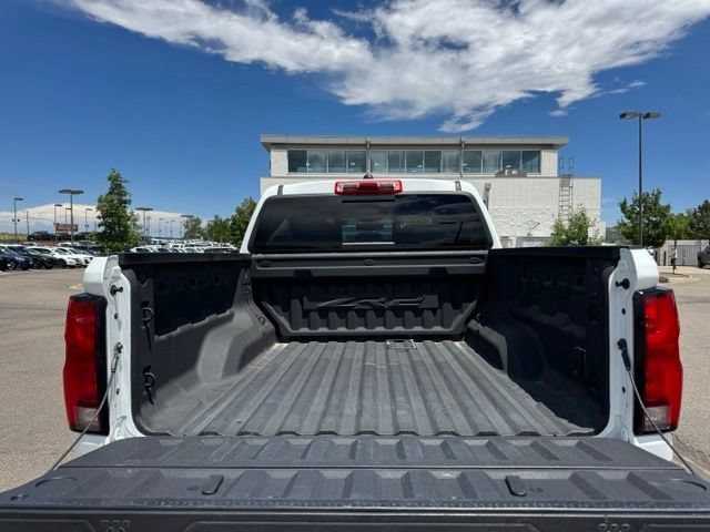 2024 Chevrolet Colorado ZR2 - Photo 18