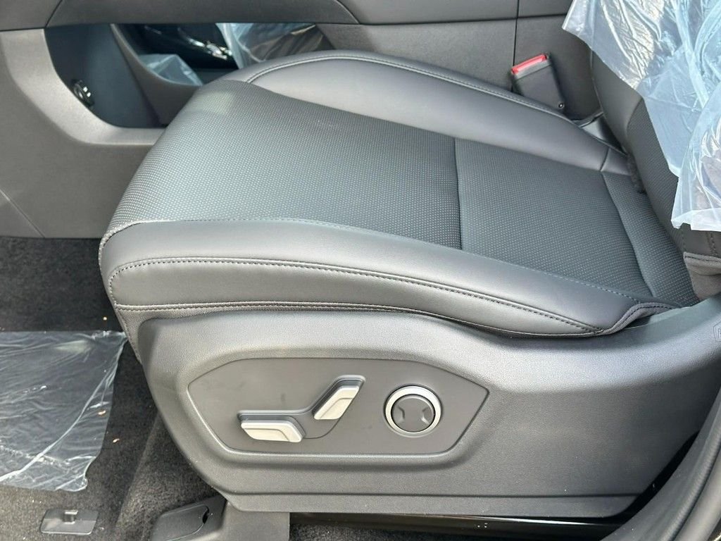 2026 Hyundai Santa Fe SEL - Photo 10