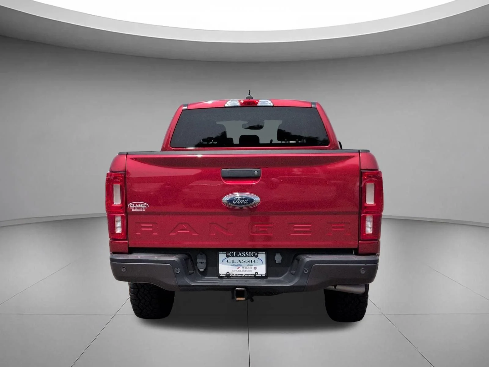Used 2021 Rapid Red Metallic Tinted Clearcoat Ford XLT image 4