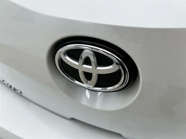 Used 2025 Beige Toyota XSE image 38