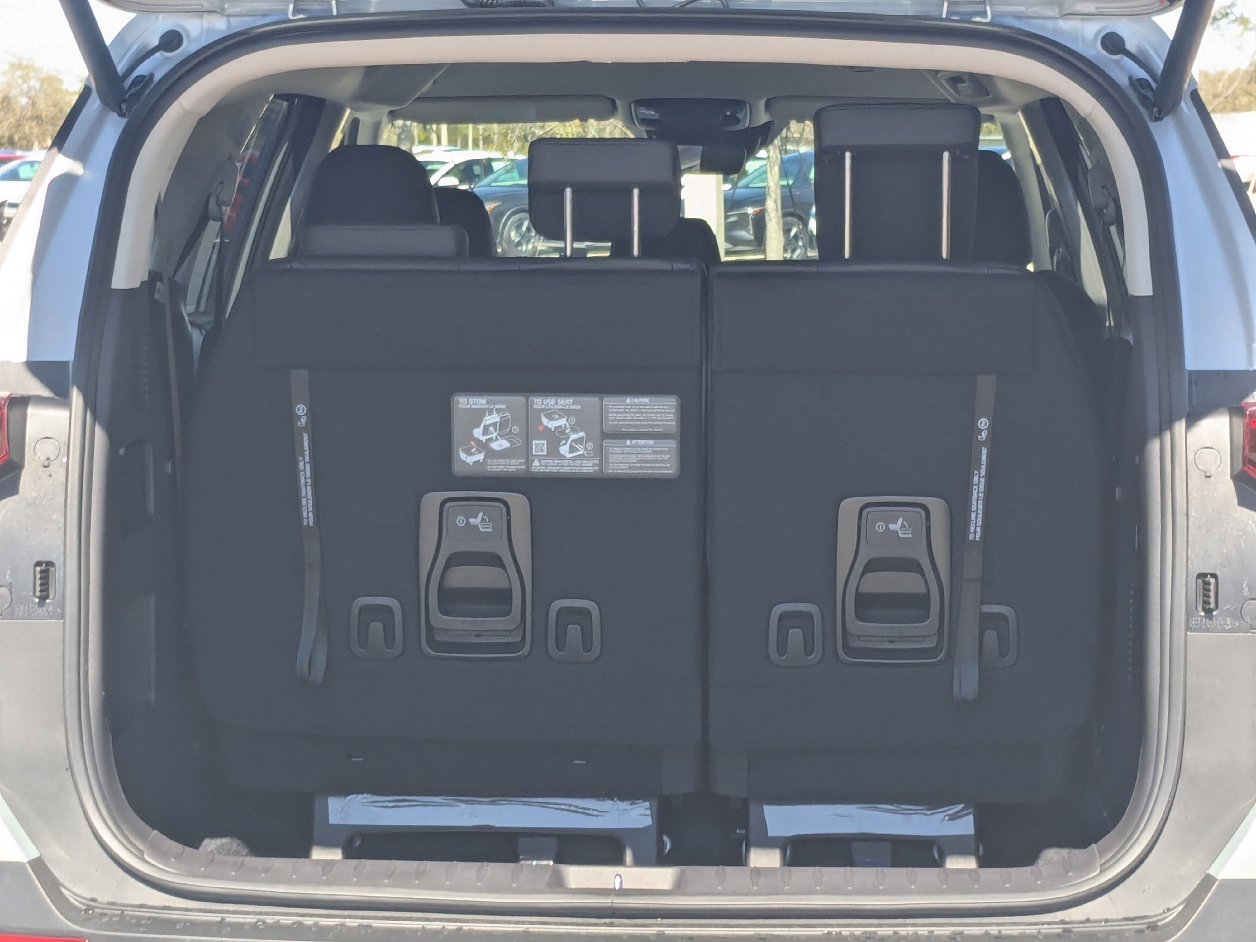 New 2026 Ivory Silver Kia EX image 13
