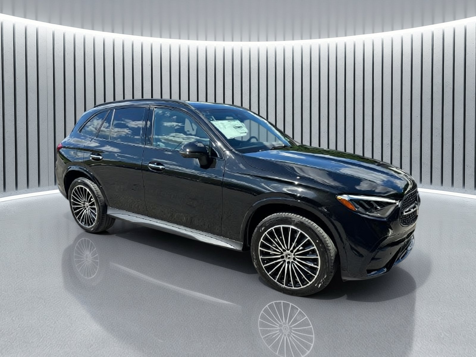 New 2026 Obsidian Black Metallic Mercedes-Benz GLC 300 image 7
