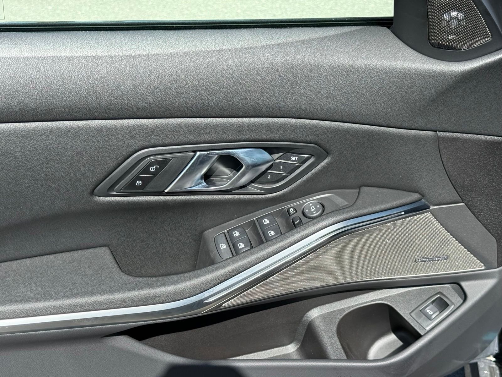 New 2026 Dravit Grey Metallic BMW 330i image 19