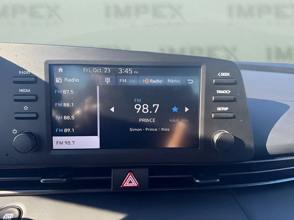Used 2026 Gray Hyundai SEL Sport image 16