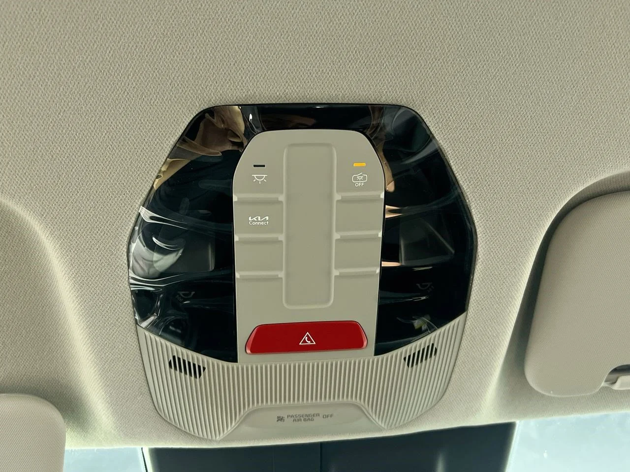 New 2026 Snow White Pearl Kia LXS image 18