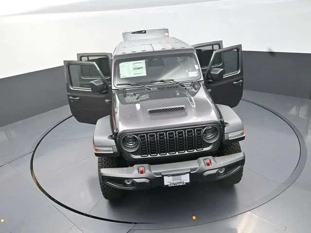New 2026 Granite Crystal Metallic Clear-Coat Exterior Paint Jeep Rubicon image 29