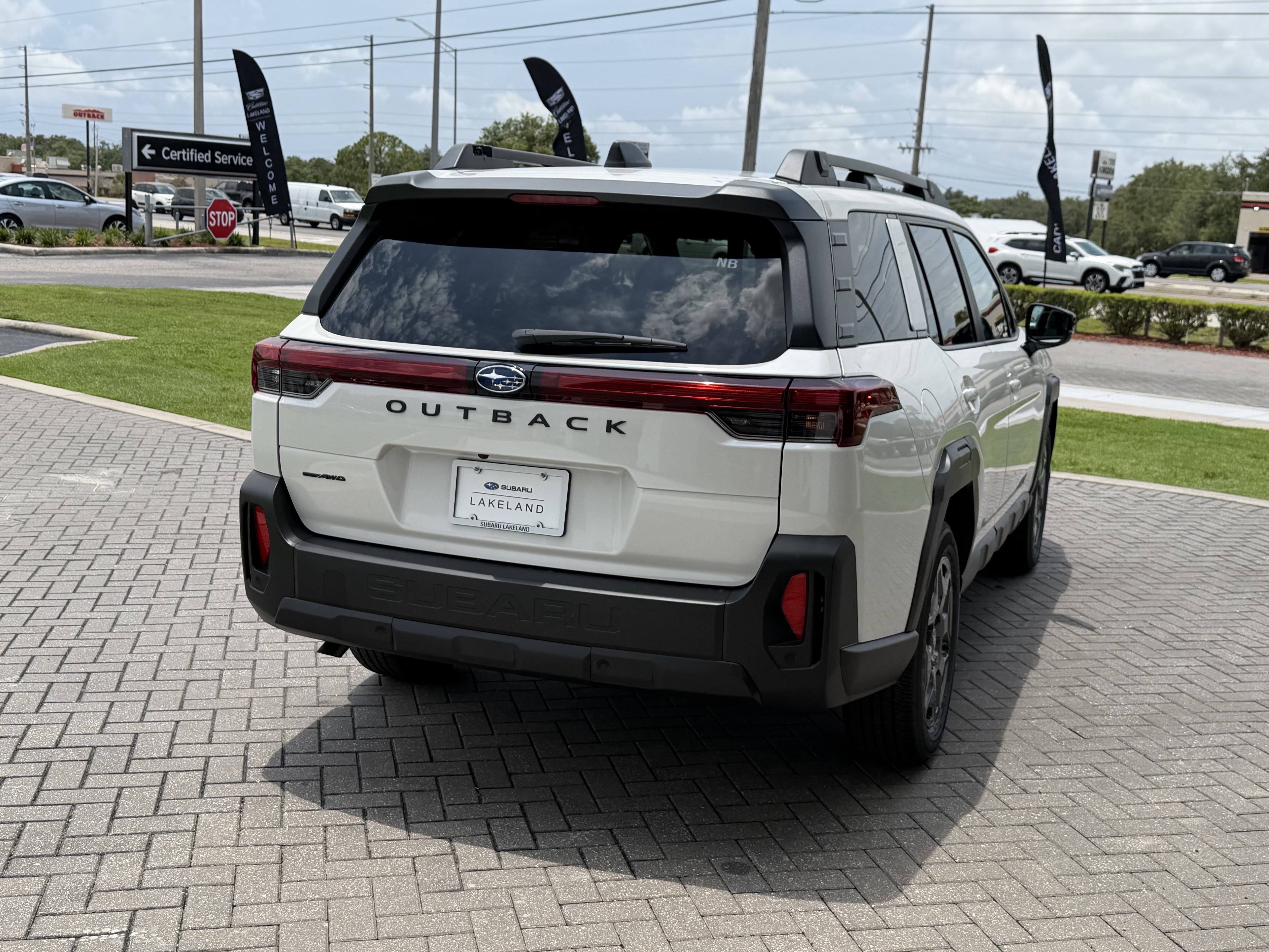 New 2026 CRYSTAL WHITE PEARL Subaru Premium image 6