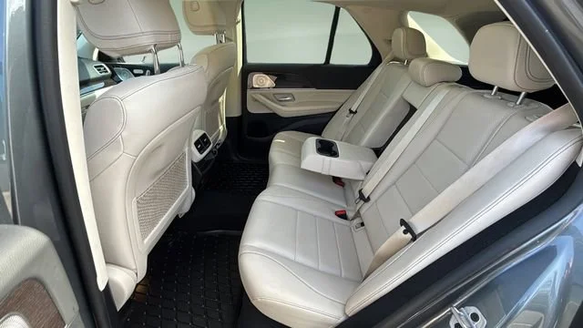 Used 2022 Gray Mercedes-Benz 4MATIC® image 20