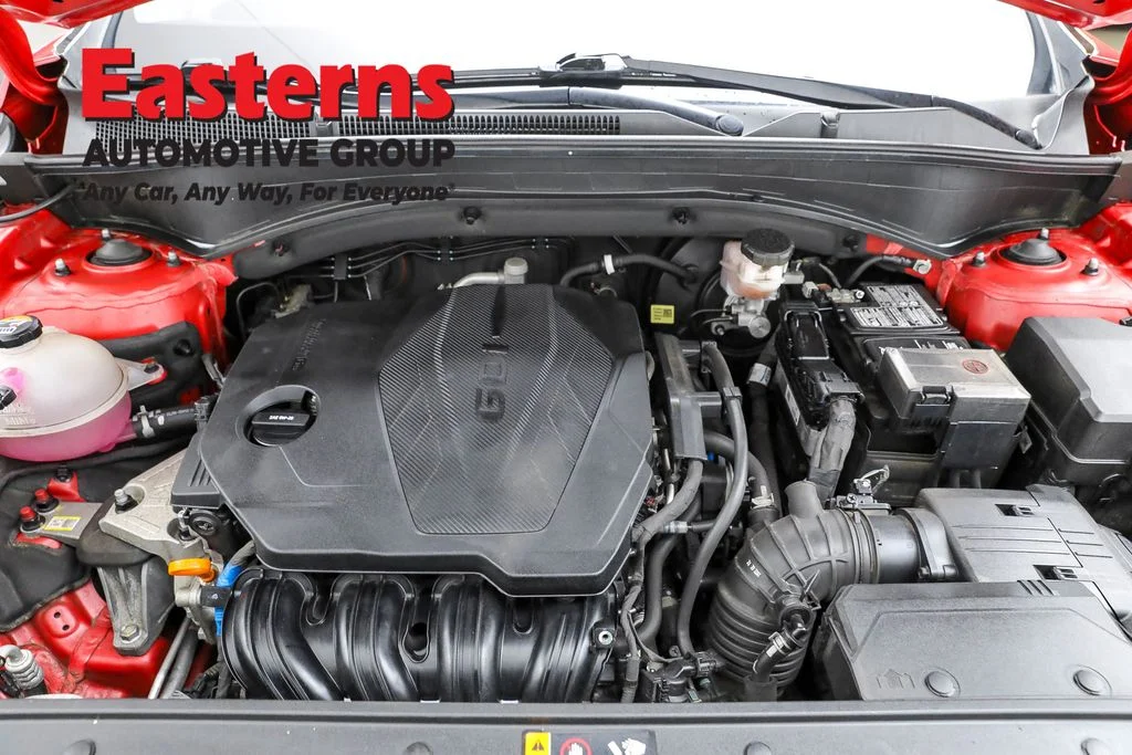 Used 2022 Red Hyundai SEL image 7