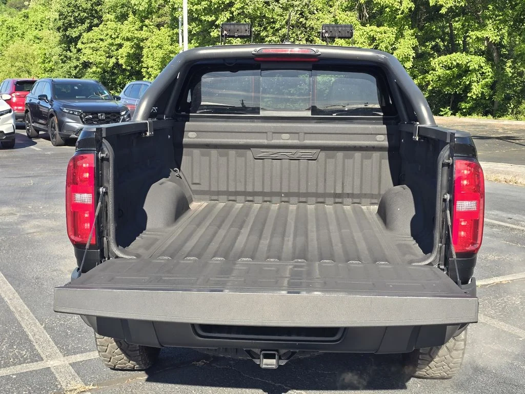 Used 2022 Black Chevrolet 4WD ZR2 image 13