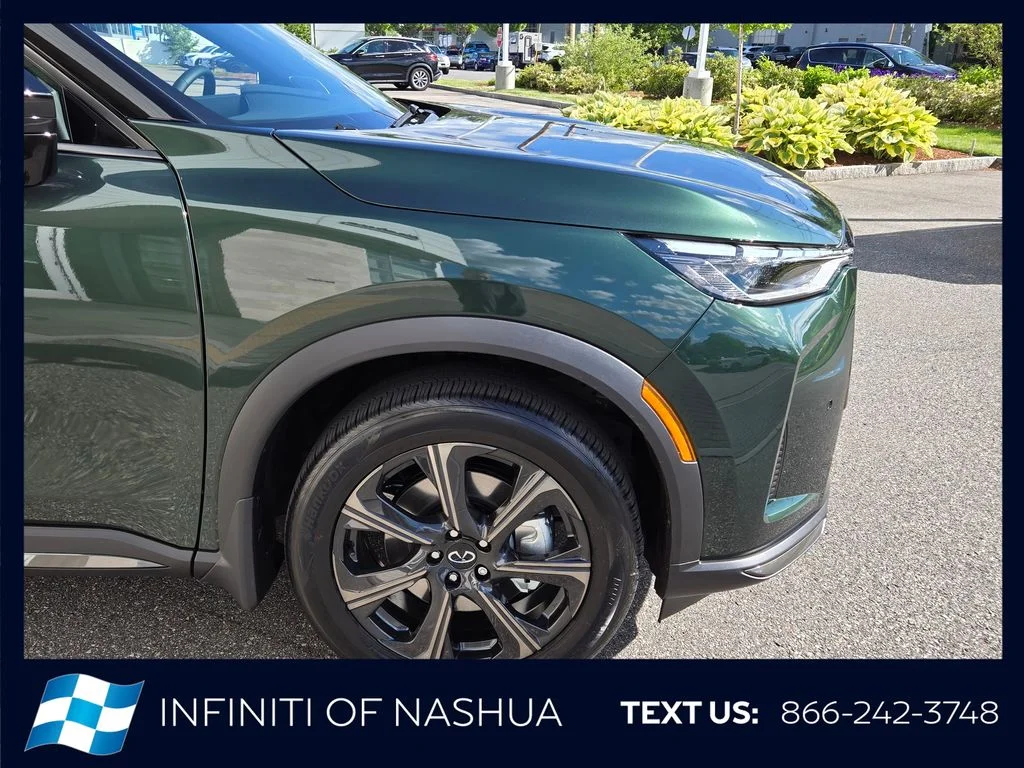 New 2027 2T DEEP EMRLD INFINITI Autograph AWD image 14