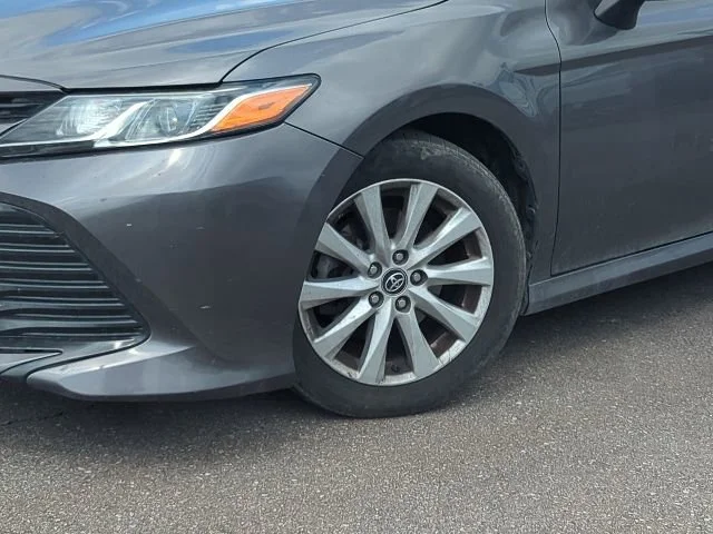 Used 2019  Toyota LE image 2